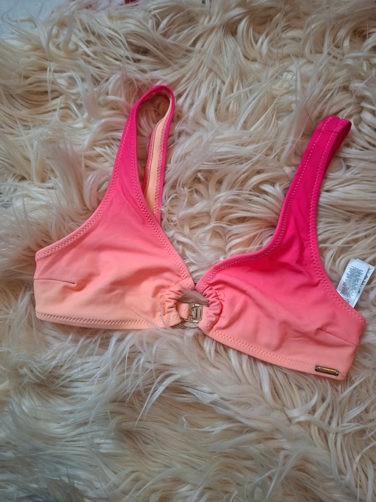 Bikinifelső 1
