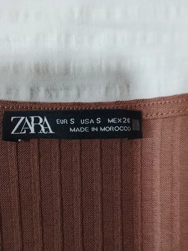 Zara csinos felső S-es 2