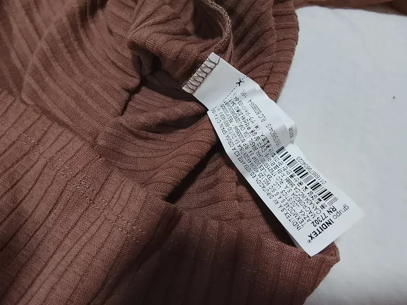 Zara csinos felső S-es 3