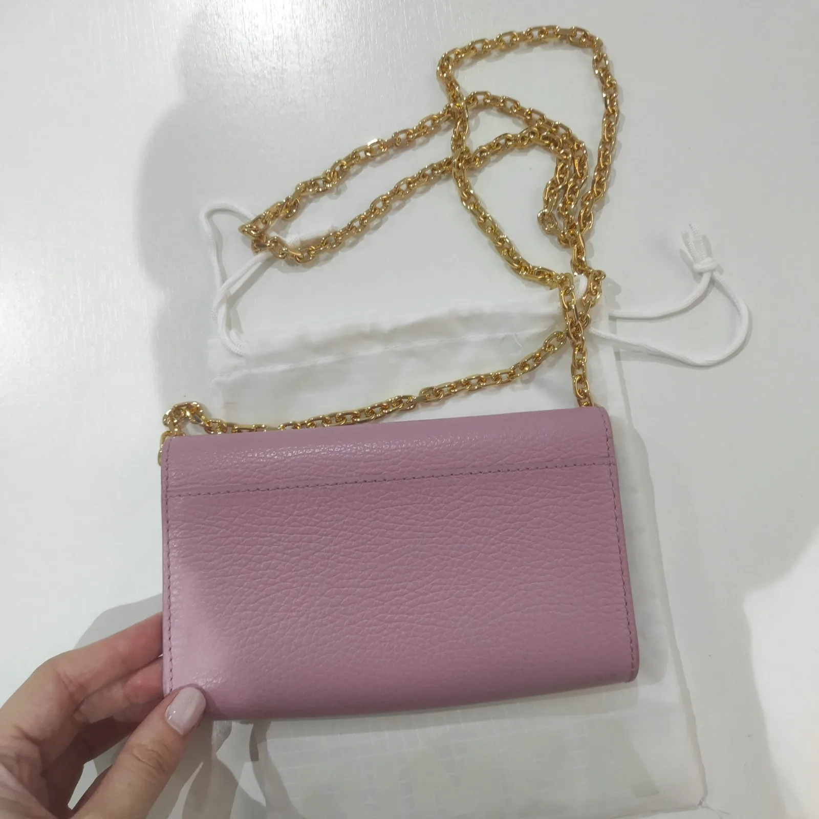 Bolso 100% cuero de color rosa. Bimba y Lola 3