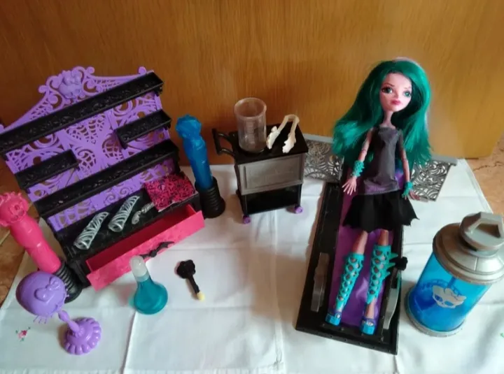 Muñeca Monster high laboratorio con accesorios 4