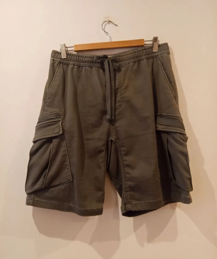 Bermudas de hombre estilo Cargo talla mediana 1