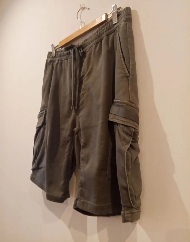Bermudas de hombre estilo Cargo talla mediana 3