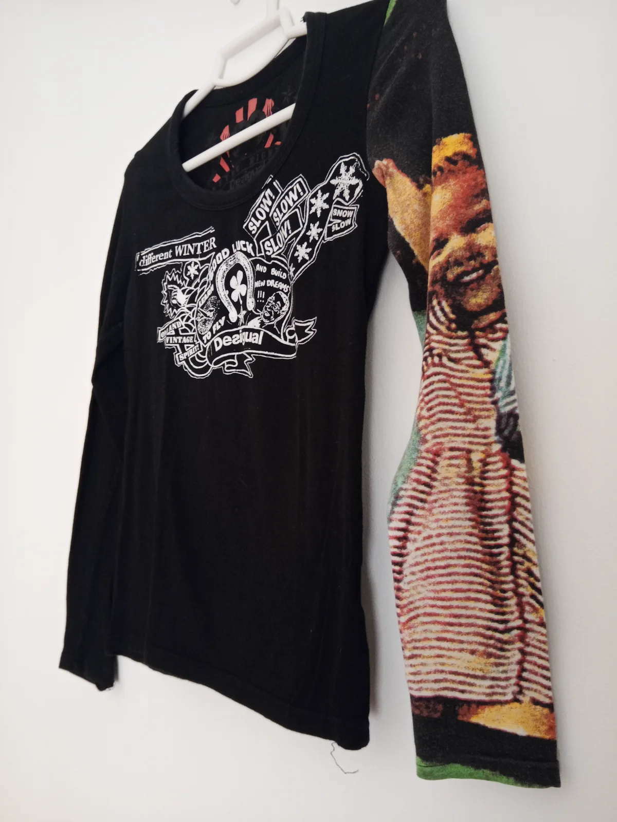 Camiseta Desigual talla XS 4
