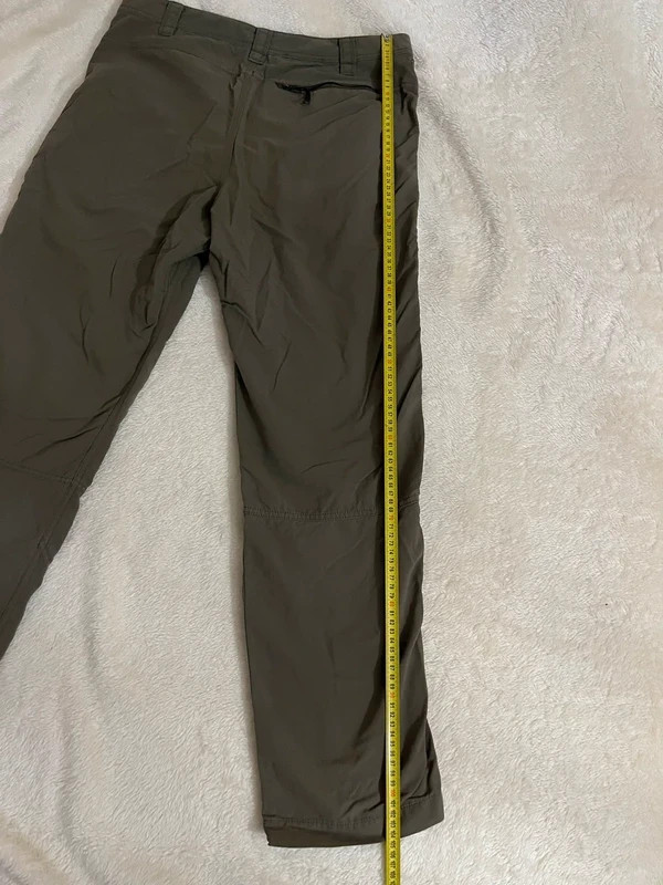 Khaki Berghaus women's cargo pants. 3