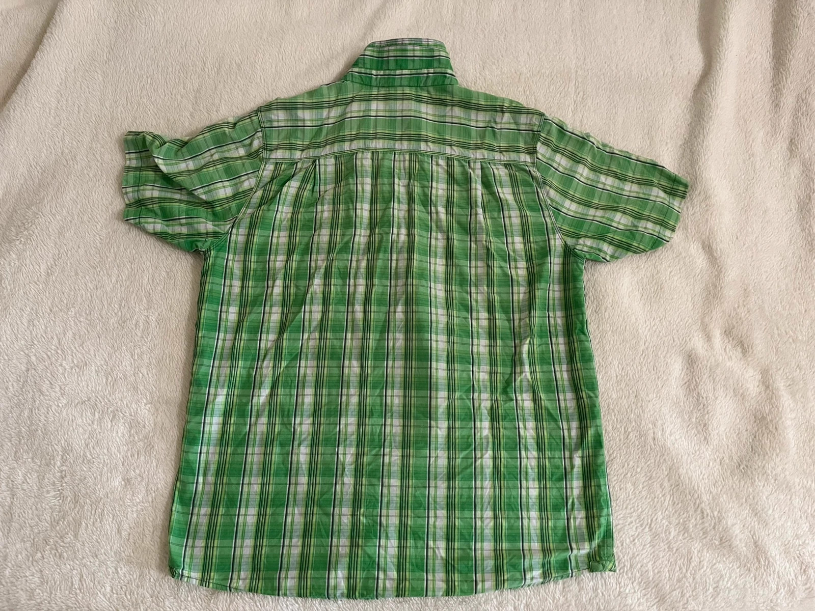 The North Face plaid short sleeve button down men’s 2