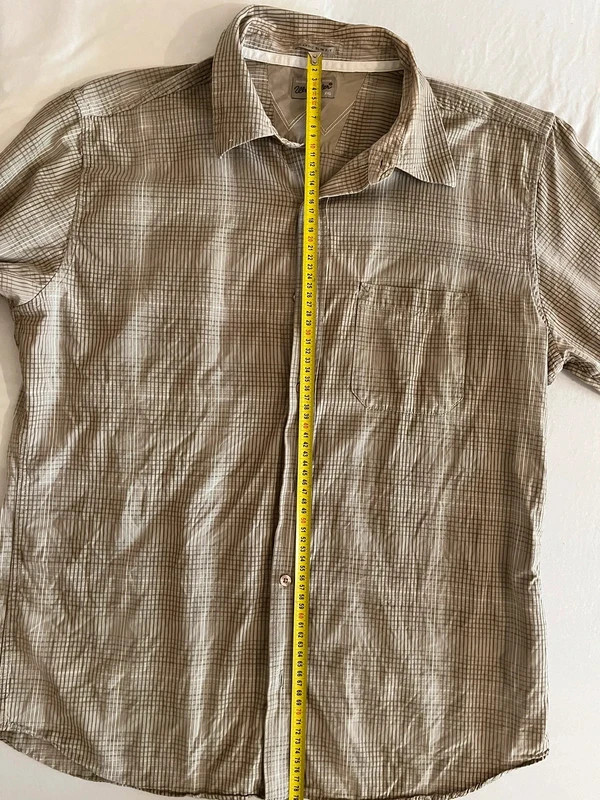 Wrangler classic slim fit, long sleeve shirt. 1