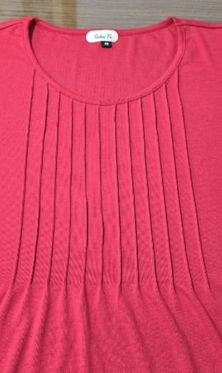 Camiseta manga larga roja plisada talla 48 3