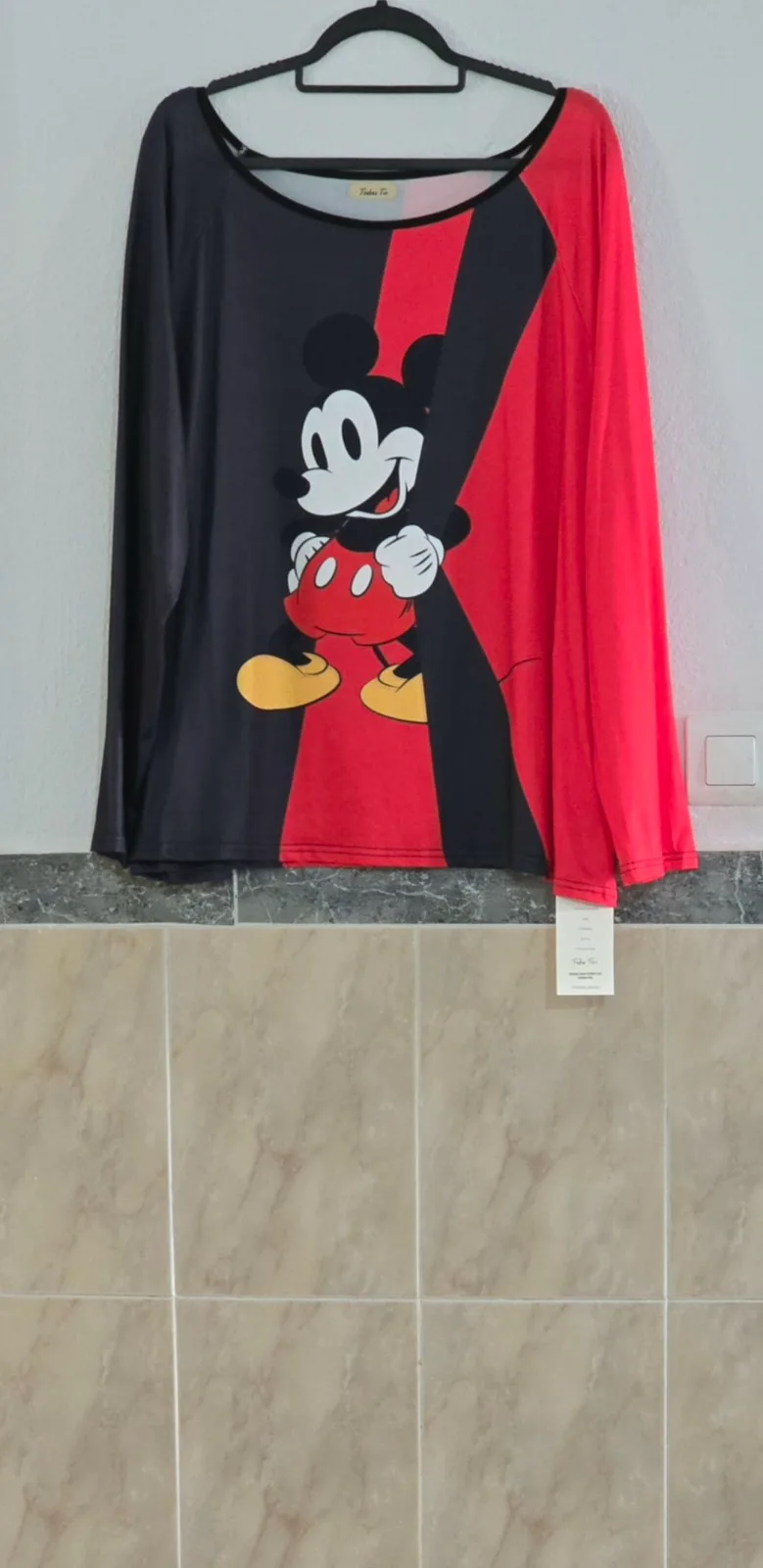 Camiseta Mickey Mouse negro y rojo manga larga Talla 52 1