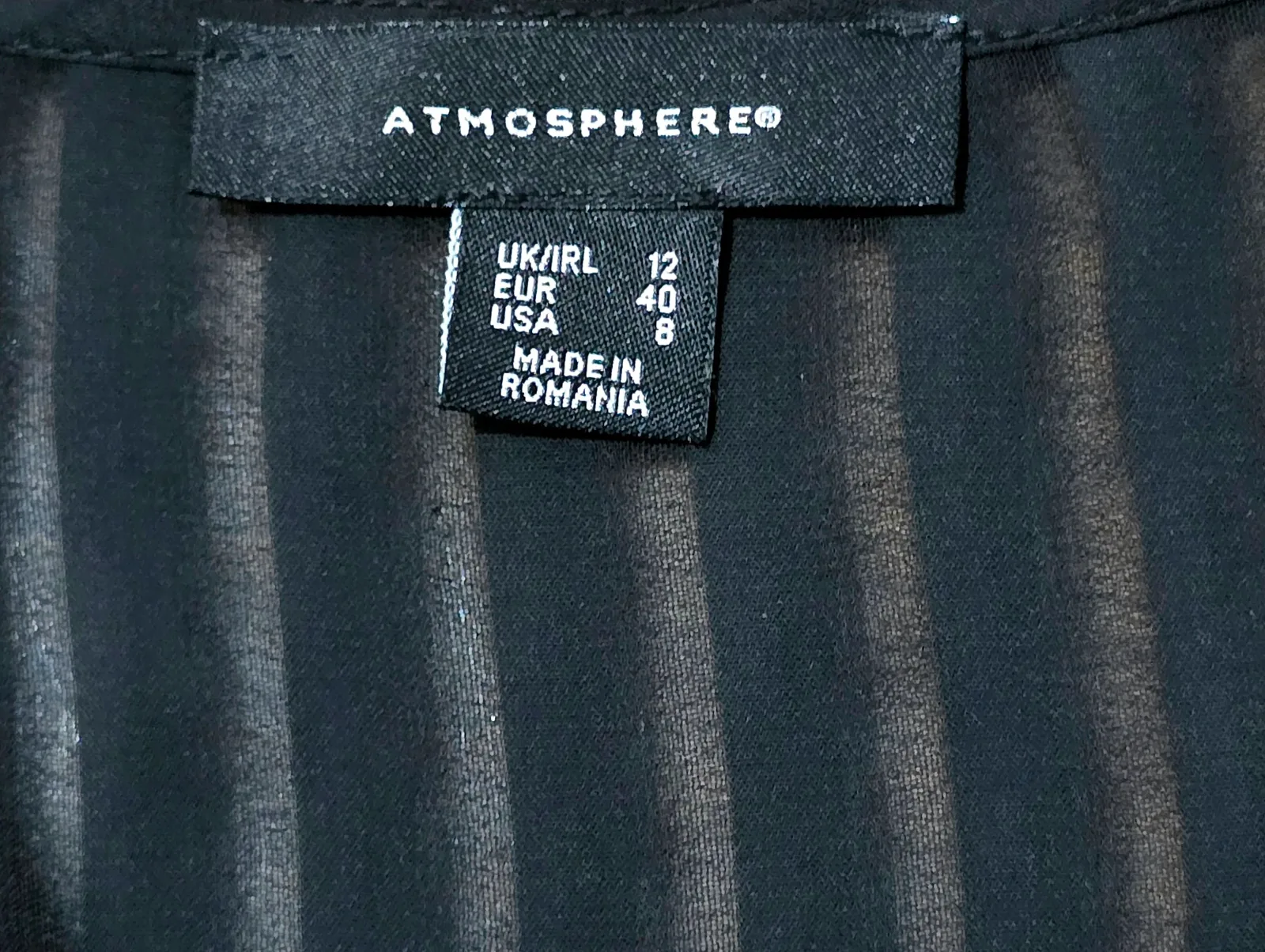 Blusa negra Atmosphere escote cruzado Y2K T.40 4