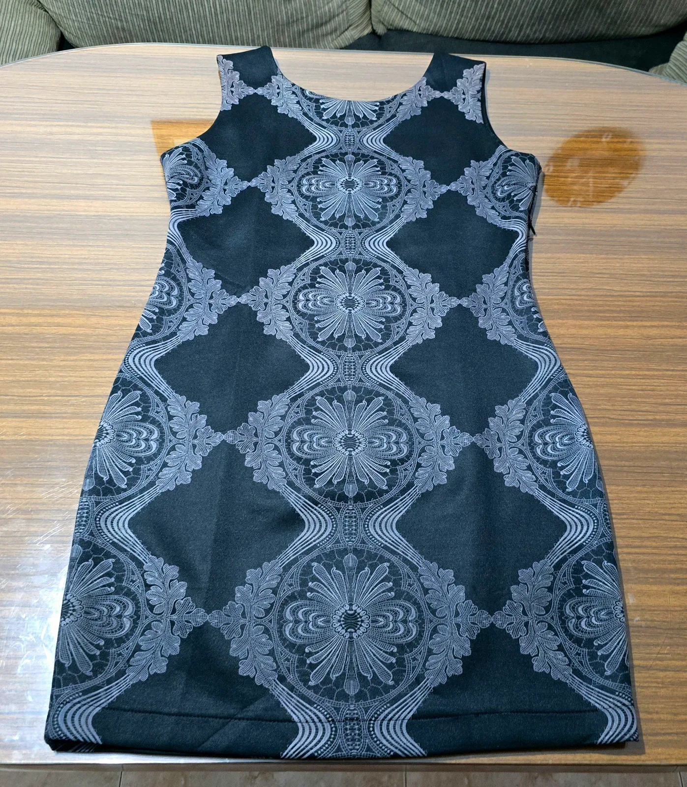 Vestido Talla 42 negro y gris estampado 3