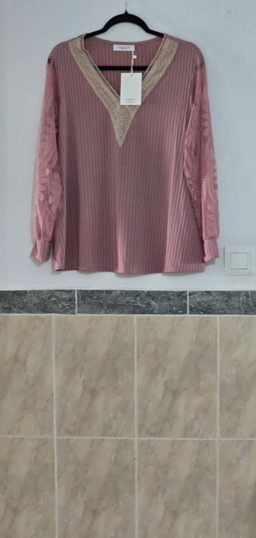 Camiseta rosa Talla 46 manga larga encaje 1
