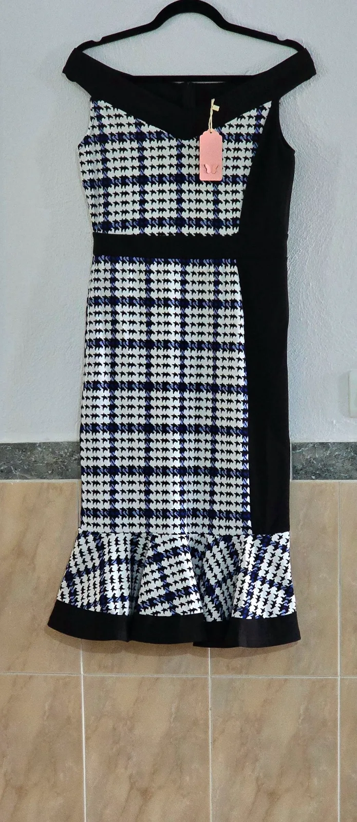 Vestido volantes estampado pata de gallo T.L 1