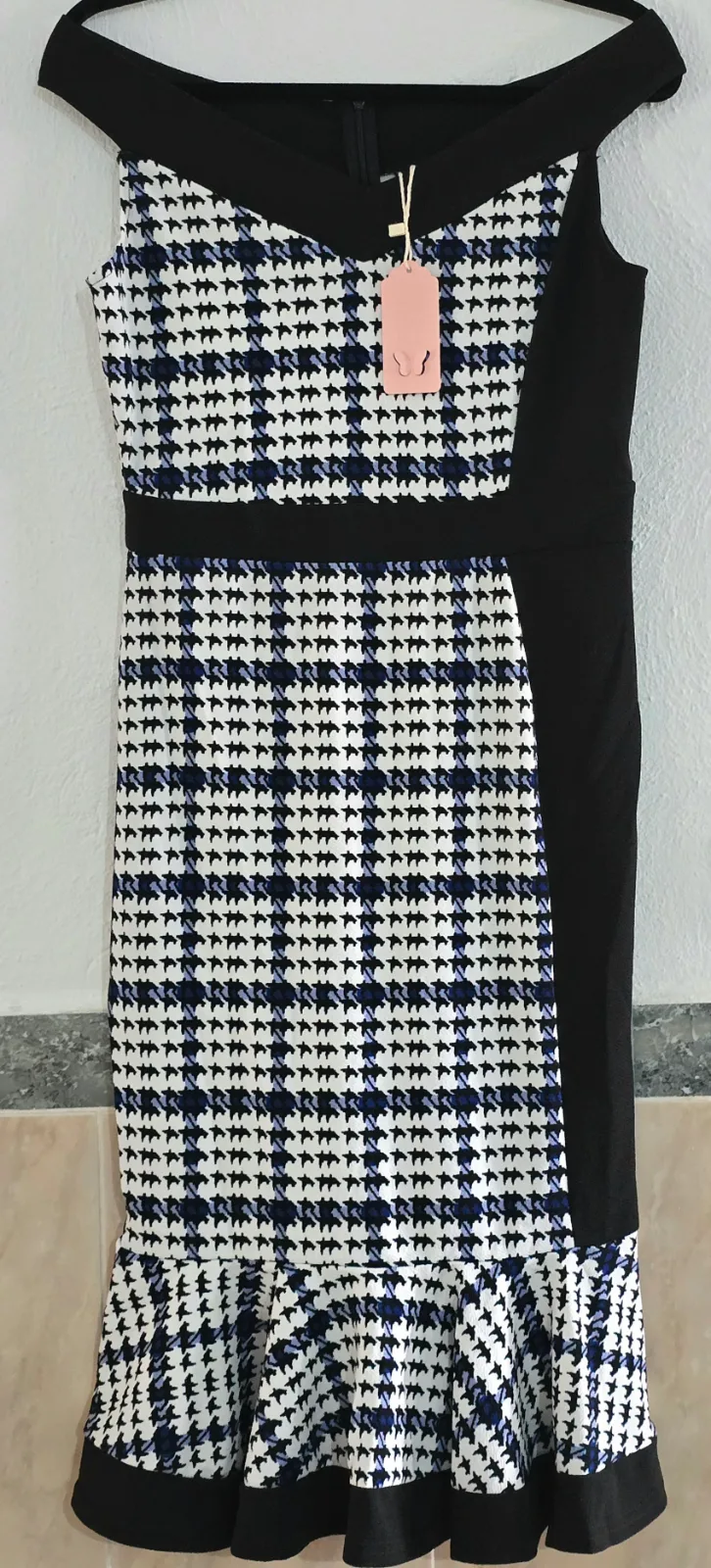 Vestido volantes estampado pata de gallo T.L 2