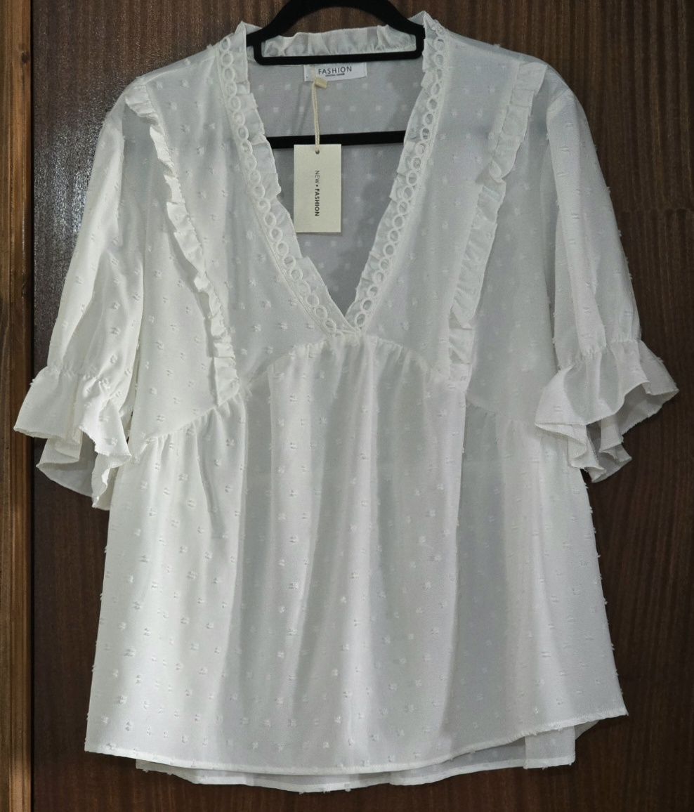 Blusa Talla 48 blanca plumeti volantes 2