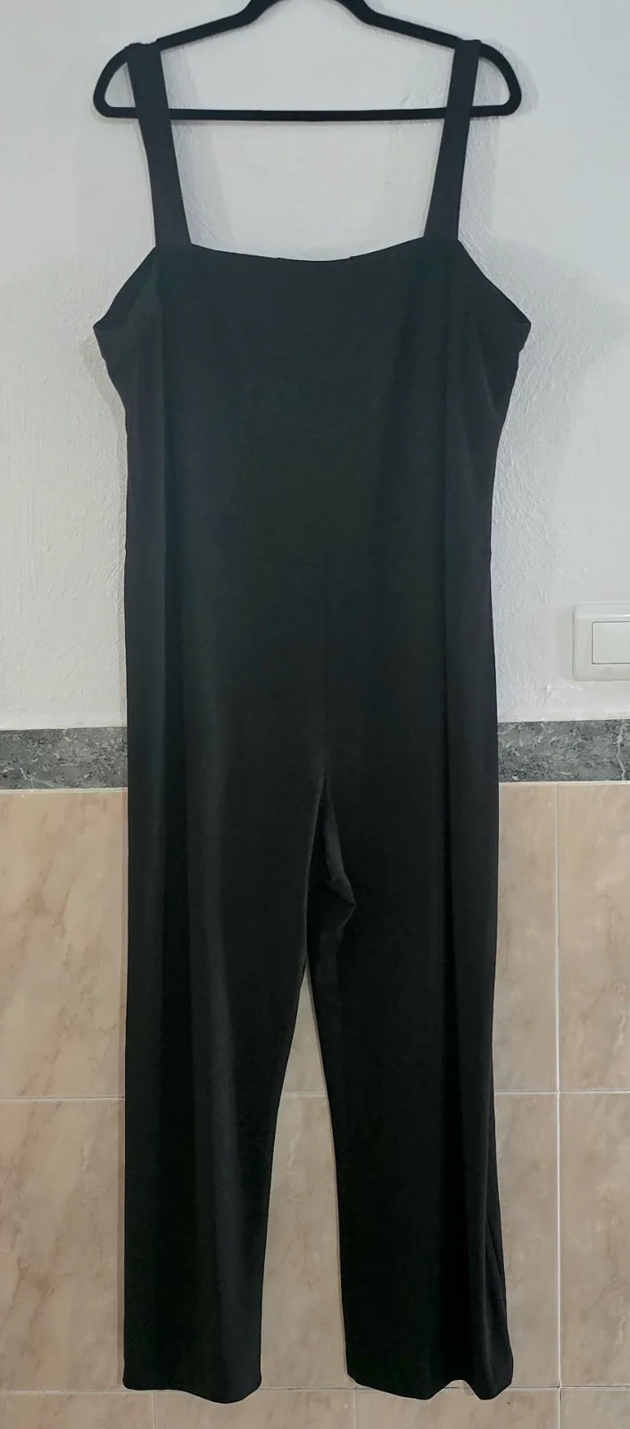 Mono largo negro de tirantes anchos T. 7XL 4