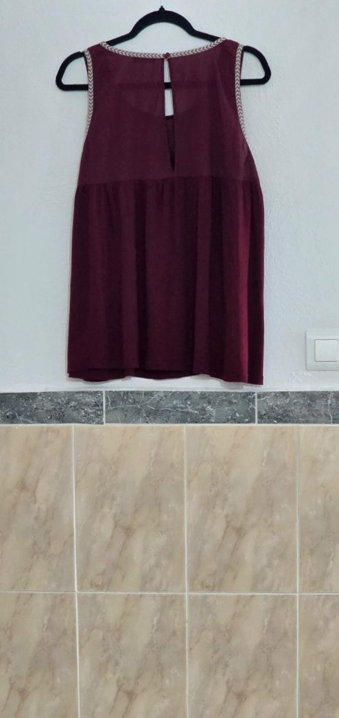 Blusa Talla XL sin mangas bordada Tex 4