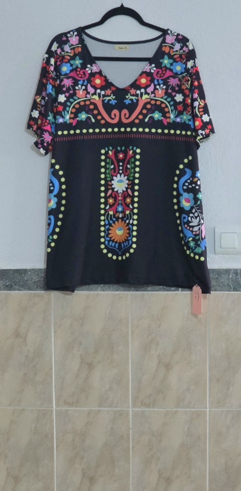 Camiseta manga corta boho floral Todas Tú+ Talla 52 // Bohemian floral T-shirt, short sleeves, size 52