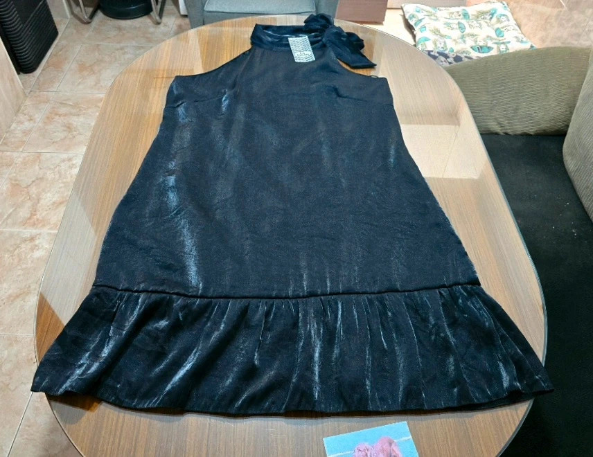 Vestido Satinado Negro Halter Neck Dress New Saks Woman Talla 52-dá menos talla (48) 3