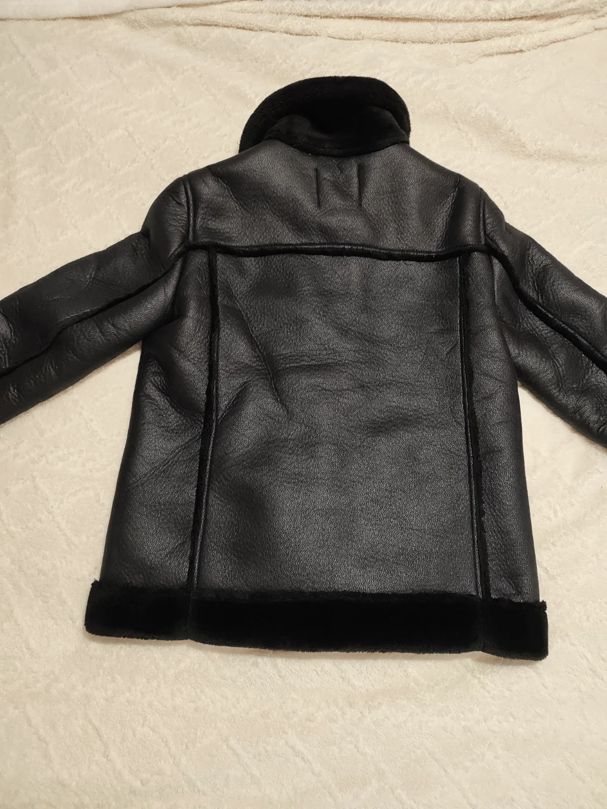 Cazadora con forro polar Stradivarius, talla L 4