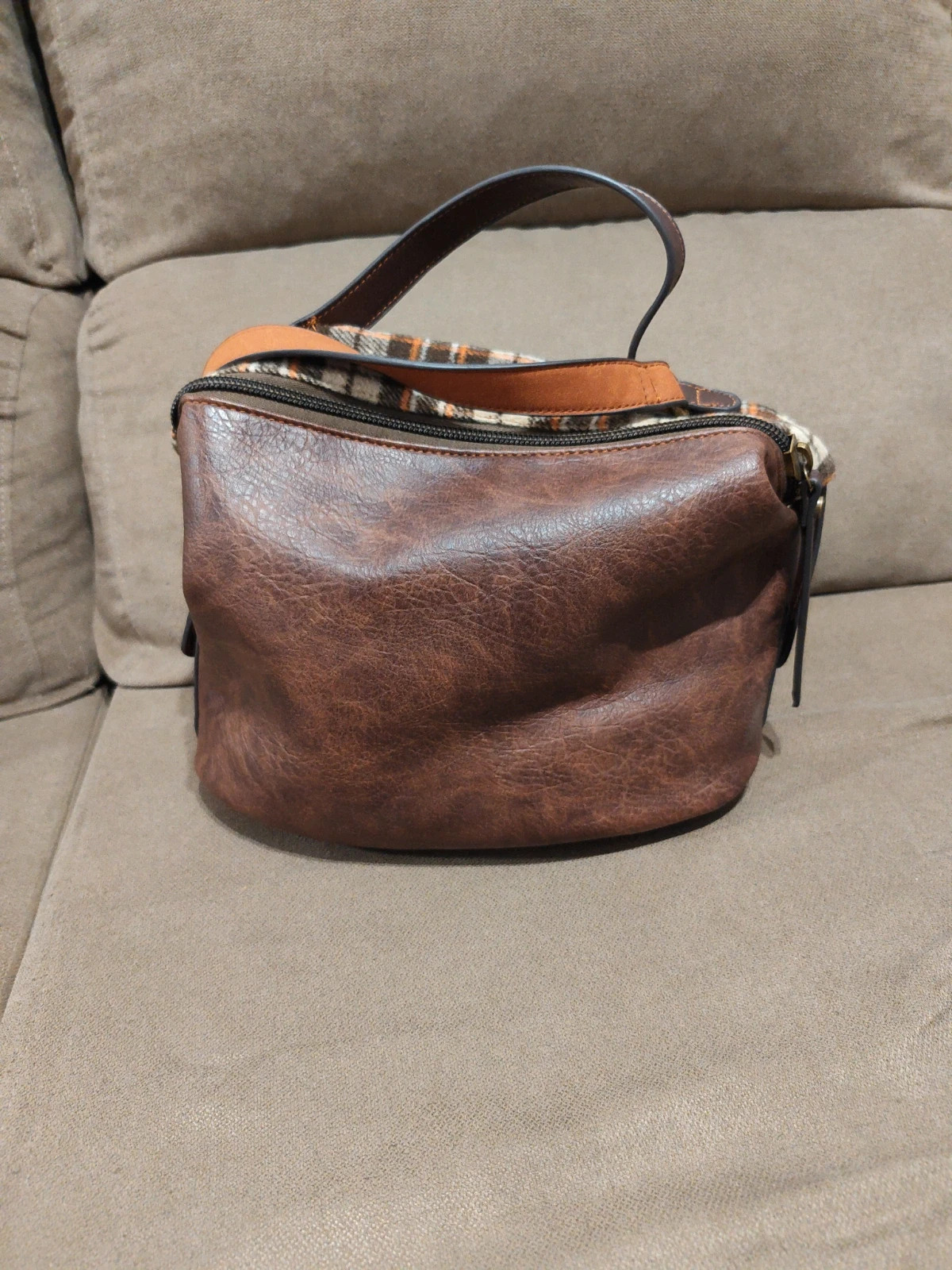 Elegante bolso tantred, como nuevo 4