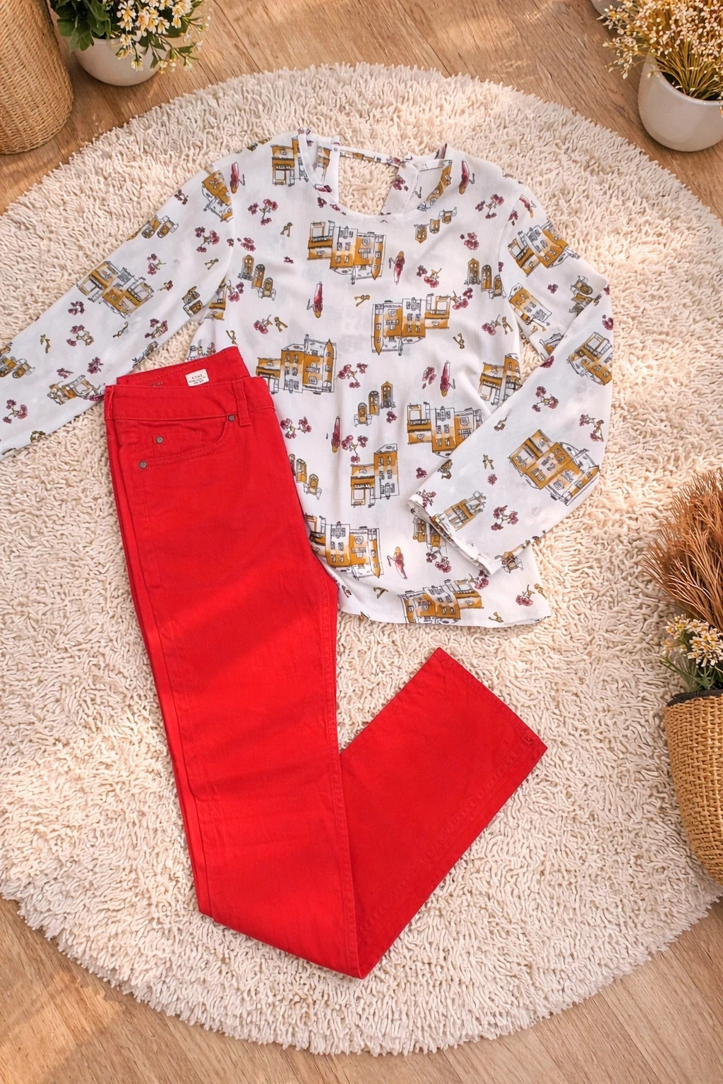 Conjunto pantalón Tommy Hilfiger + blusa Lefties, talla S 1