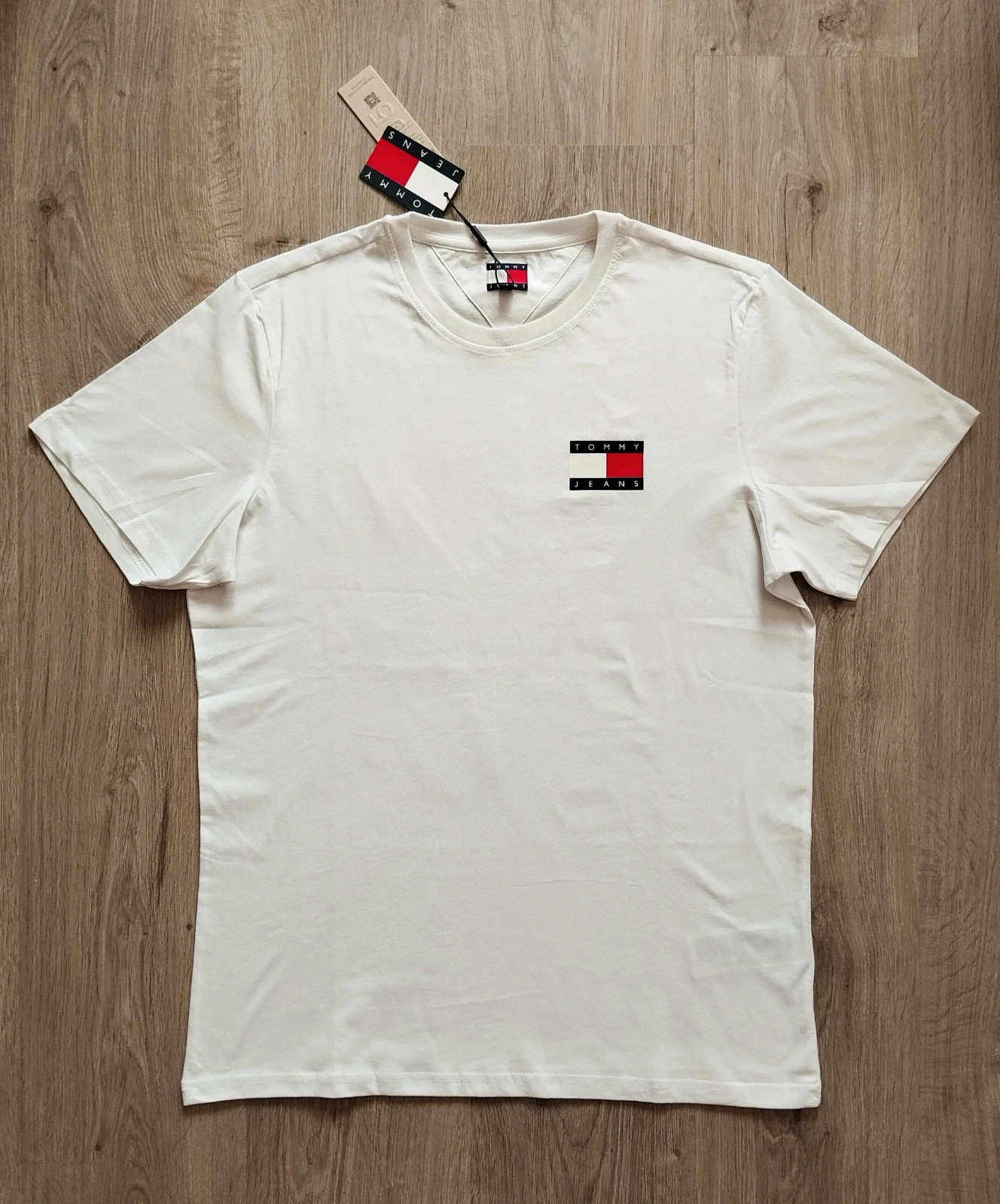 Tommy Jeans white T-shirt, size L 2