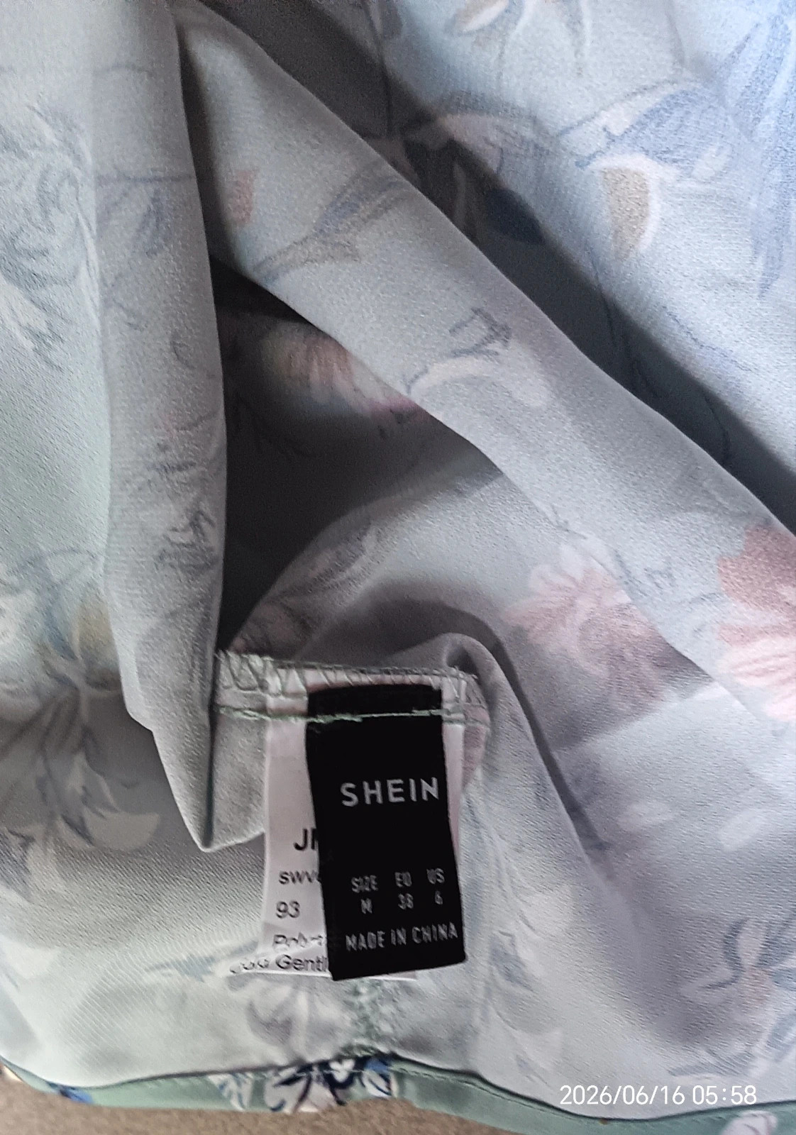 SHEIN virágmintás spagettipántos top/trikó 3