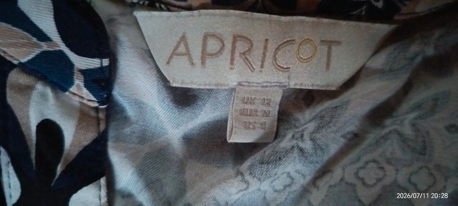 Apricot mintás ruha 4