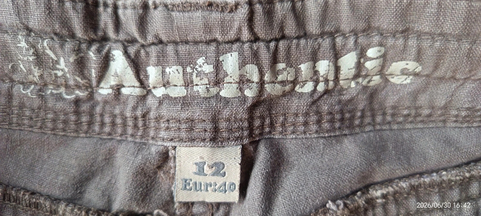 Stílusos és kényelmes nadrág 3