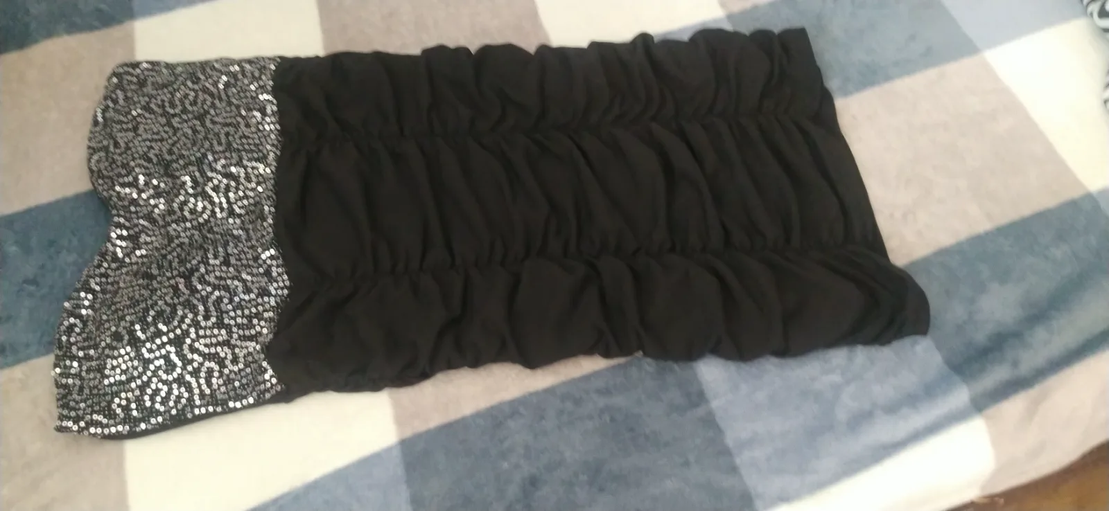 Fekete ezüst színű flitteres felső 3