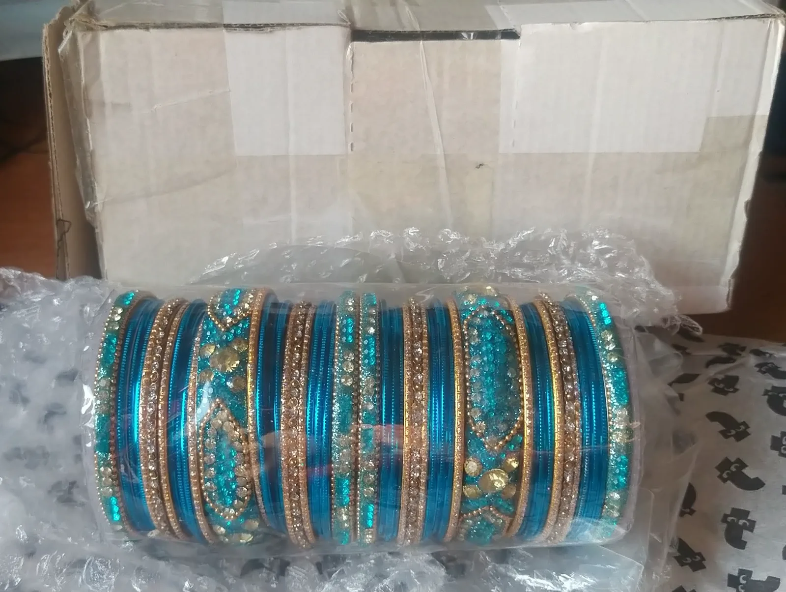 Türkiz kék tradicionális köves indiai esküvői bangles karkötő szett 2