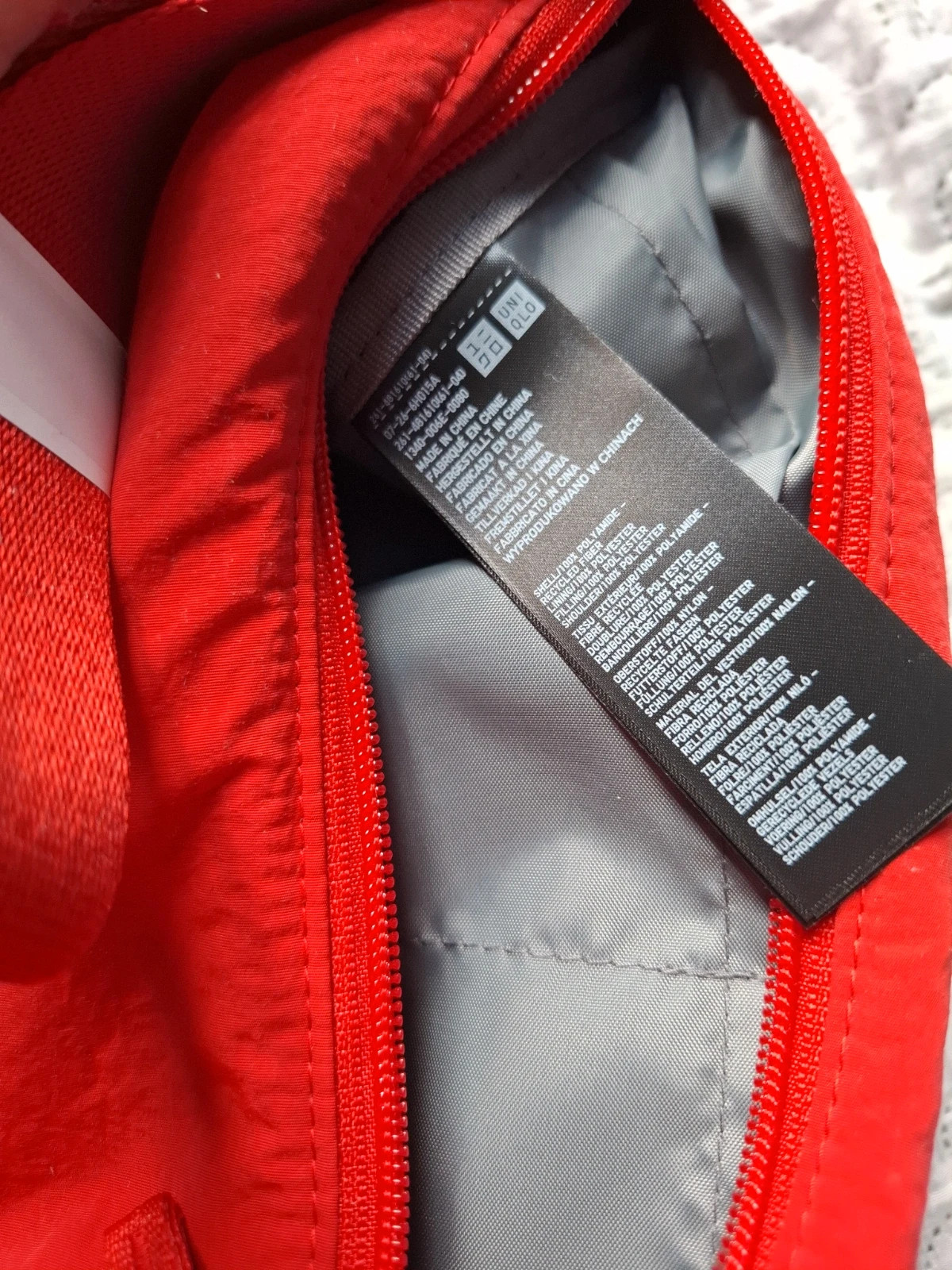Uniqlo round mini shoulder bag 14 Red 3