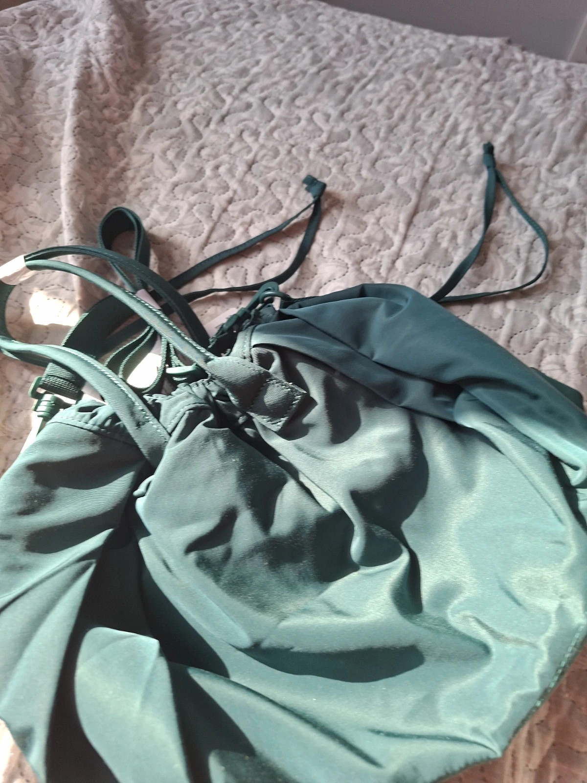 Uniqlo drawstring bag 55 Green 3
