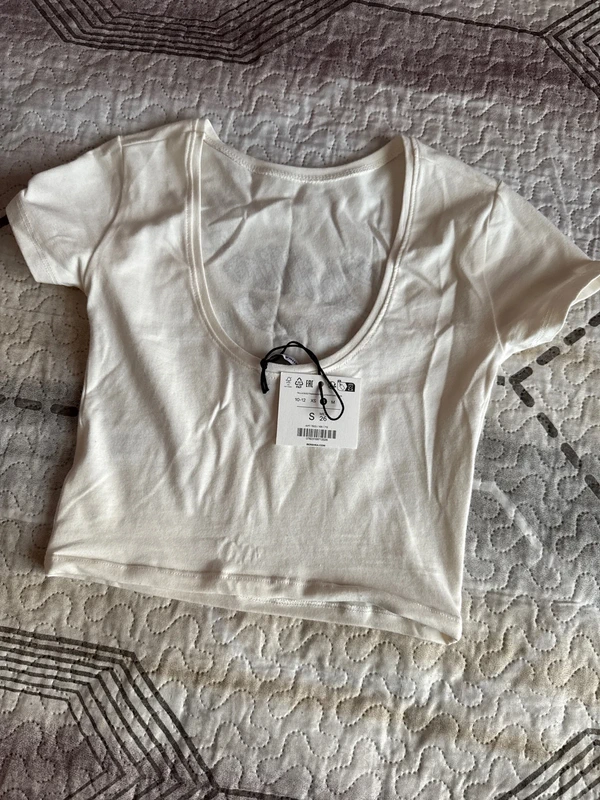 Top bershka 2