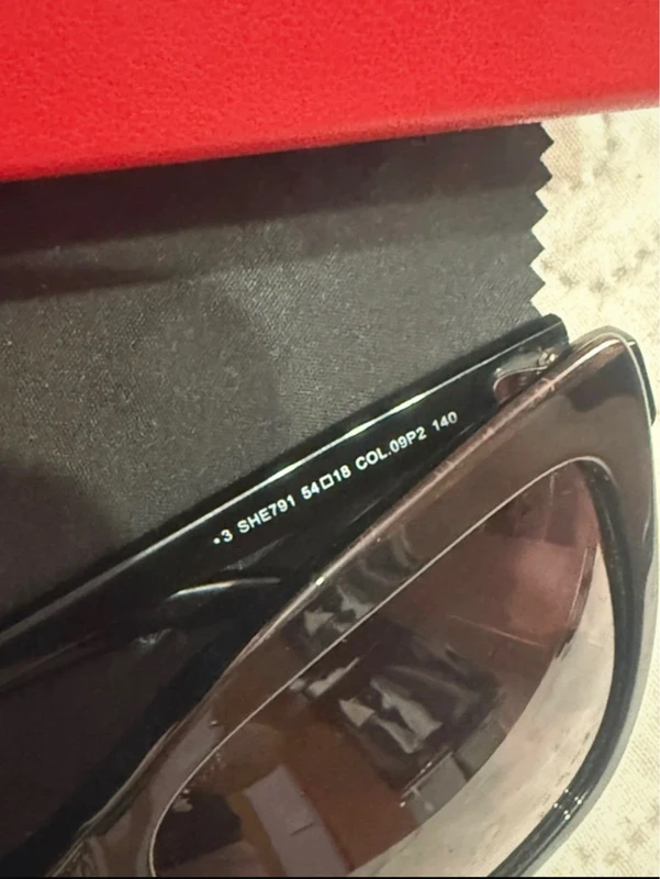 Gafas de sol Carolina Herrera 4
