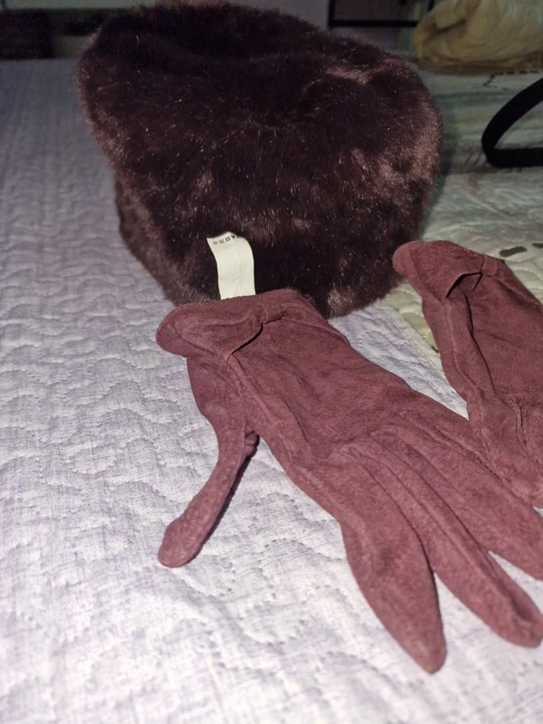 Conjunto gorro y guantes 2
