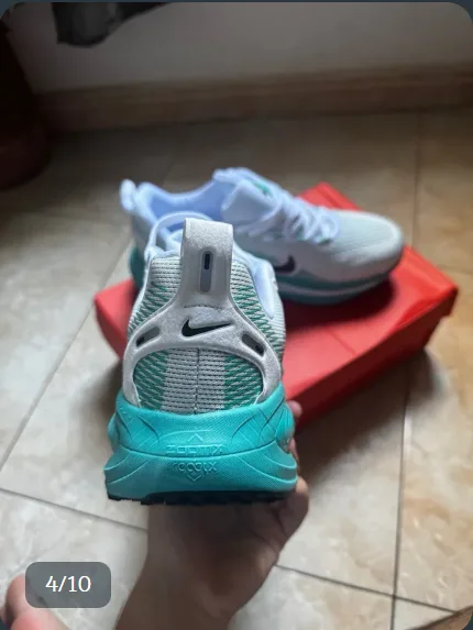 Nike Zoom Vomero 18 Zapatillas deportivas azul turquesa 4