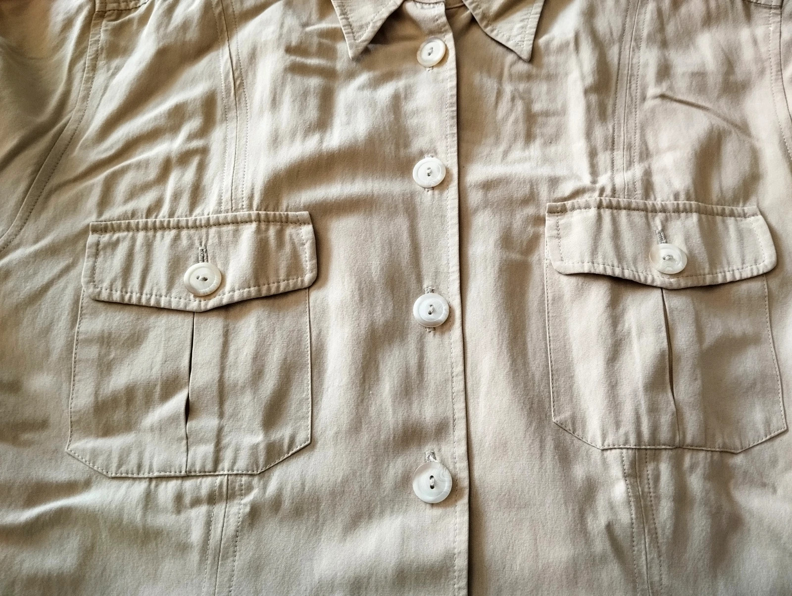 OuiSet Safari Chic – Elegáns Homokszínű Ingblúz / Könnyű Blézer 4