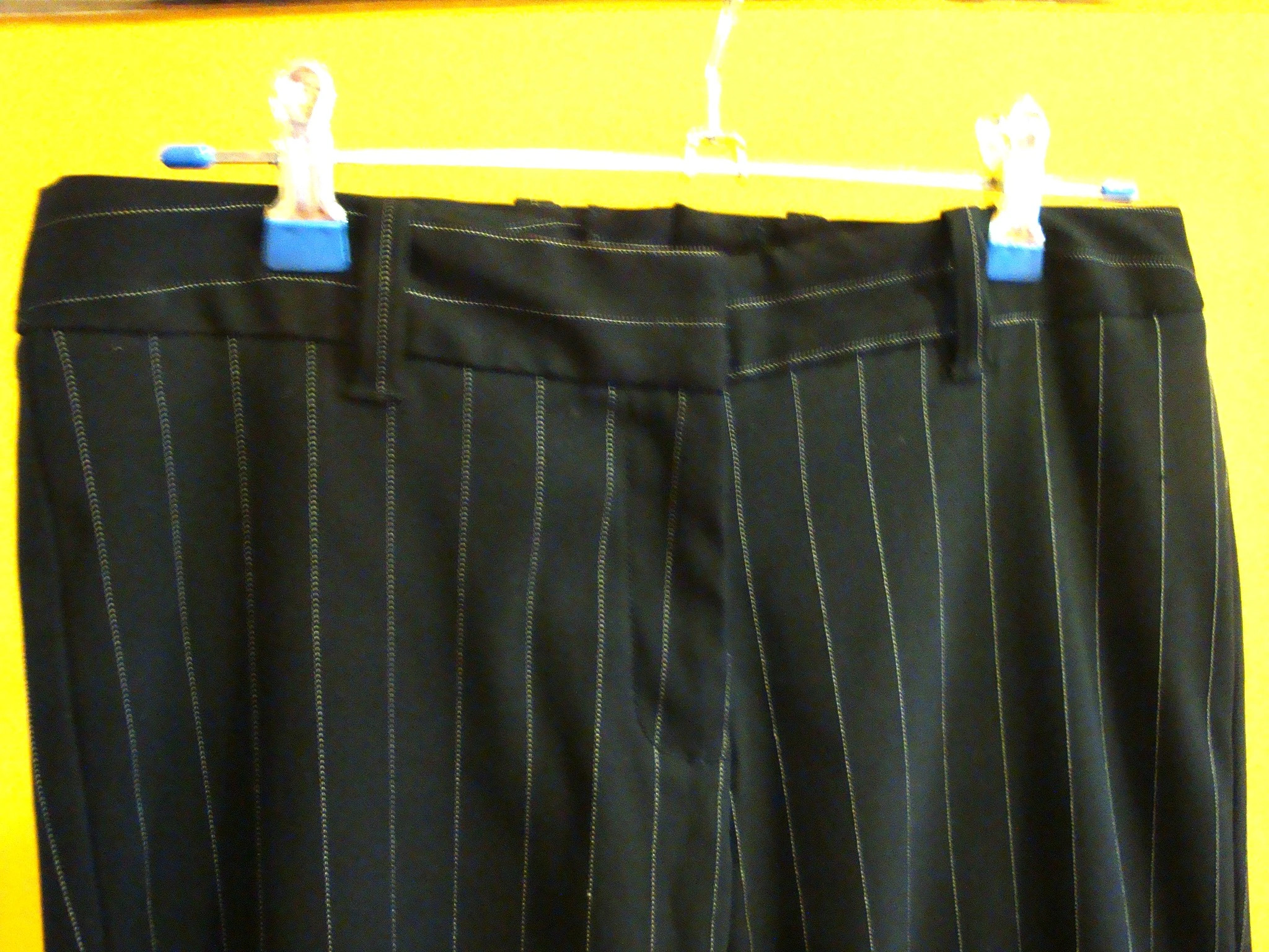H & M nadrág 4