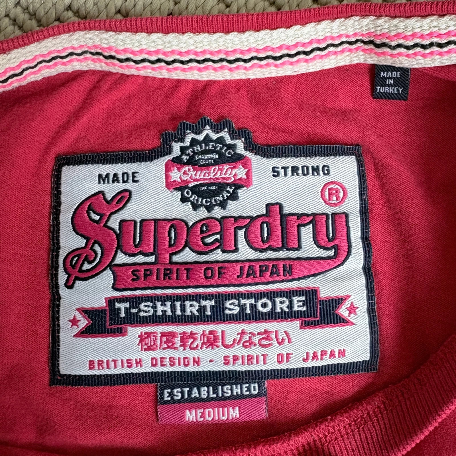 Superdry Girl pink logo póló M – 100% pamut Y2K casual t-shirt japan design 3
