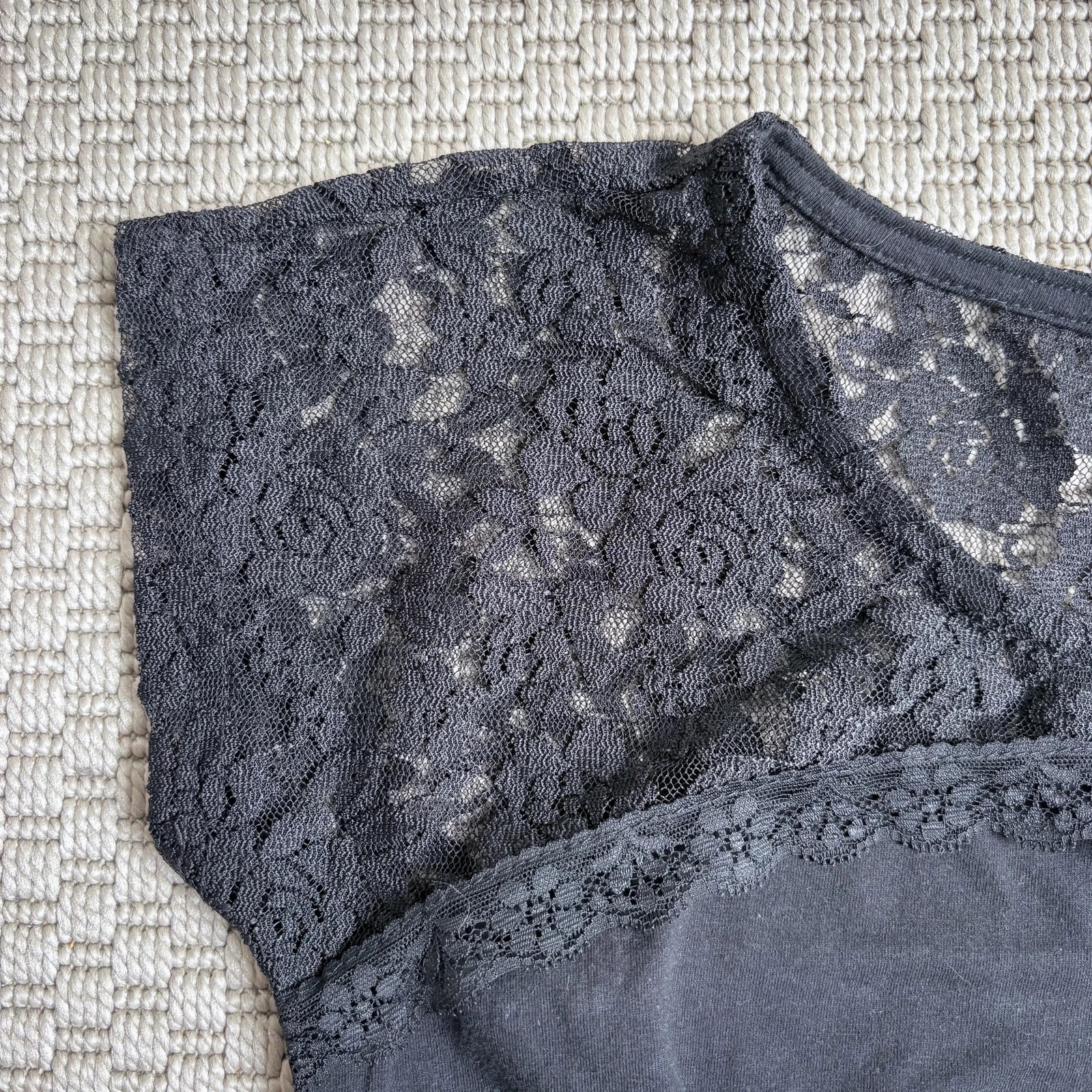 Fekete csipkés felső • XS • feminine festival basic romantic smart casual everyday rock chic 3
