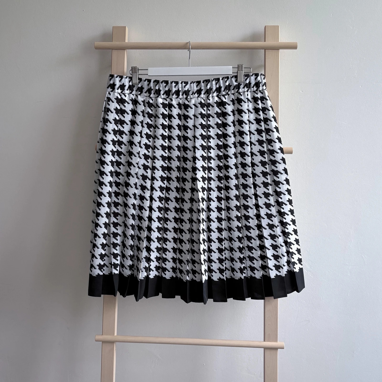Pepita pliszírozott midi szoknya • XL • old money vibe 1