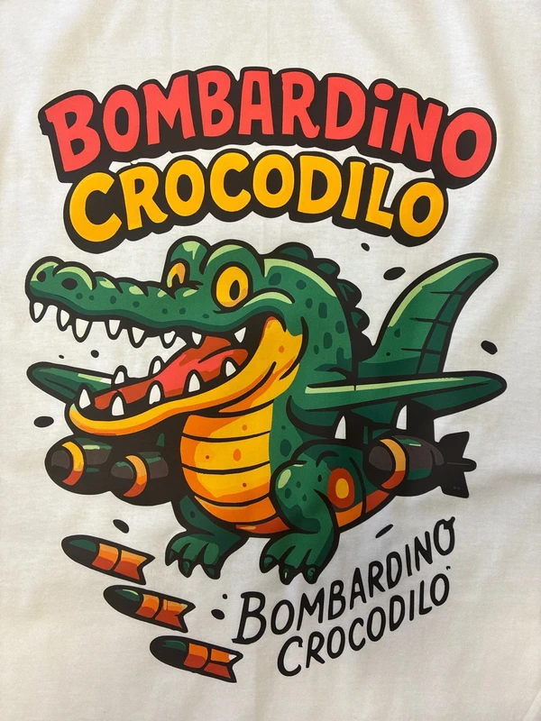 Bombardino crocodilo 3XL-es fehér unisex póló 3