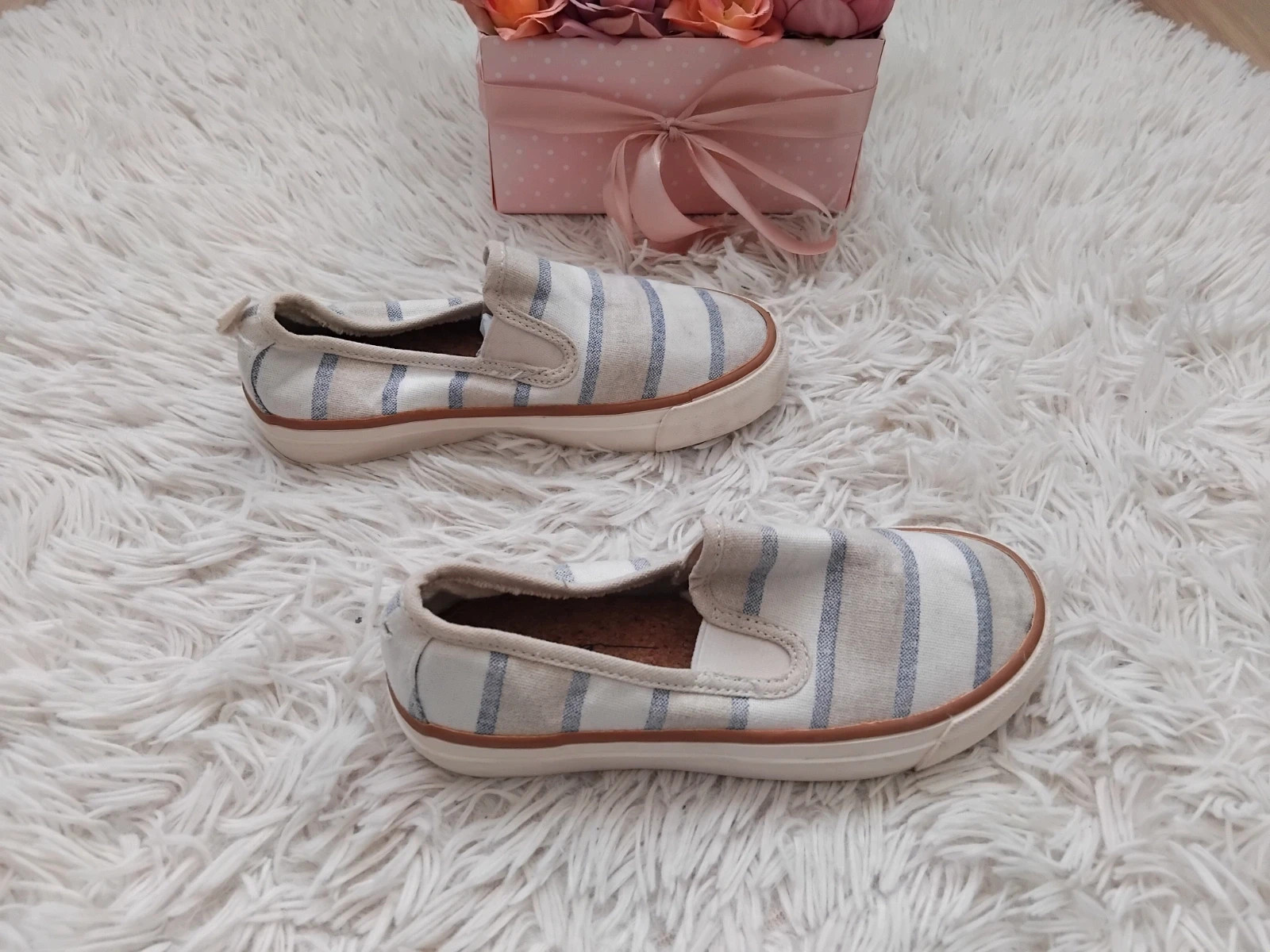 Zara bebújós kisfiú vászoncipő/slip-on (28/29) 4