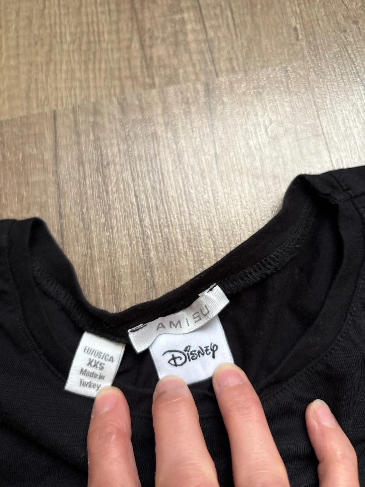 Fekete Minnie Mouse-s, Eiffel tornyos női póló 3