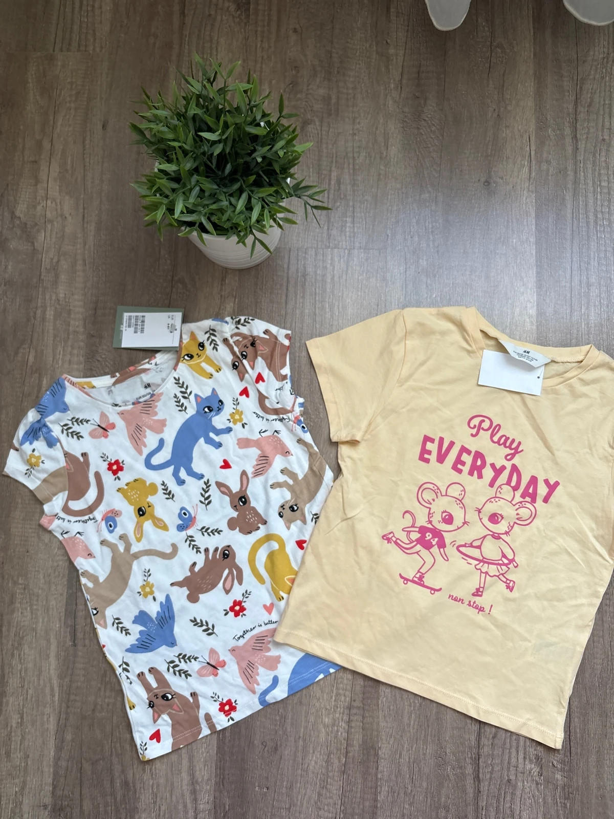 H&M színes, állatos kislány póló szett 1