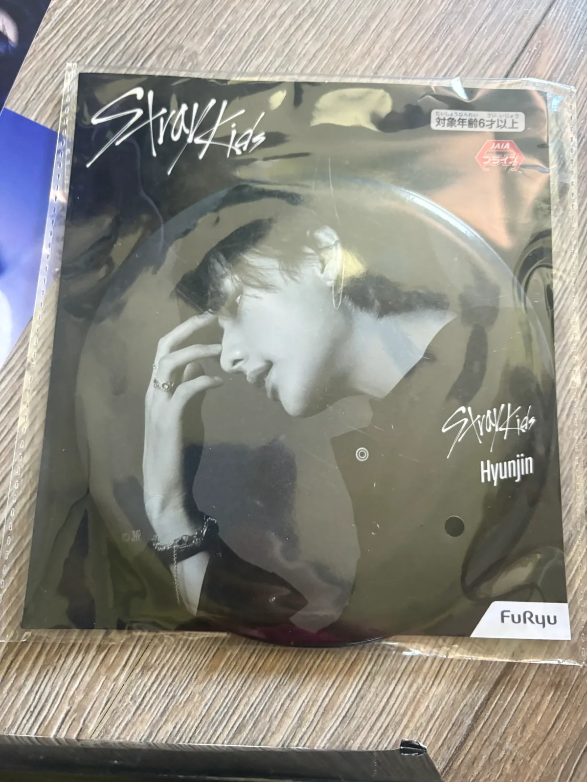 Lote merch Hyunjin Stray Kids 4