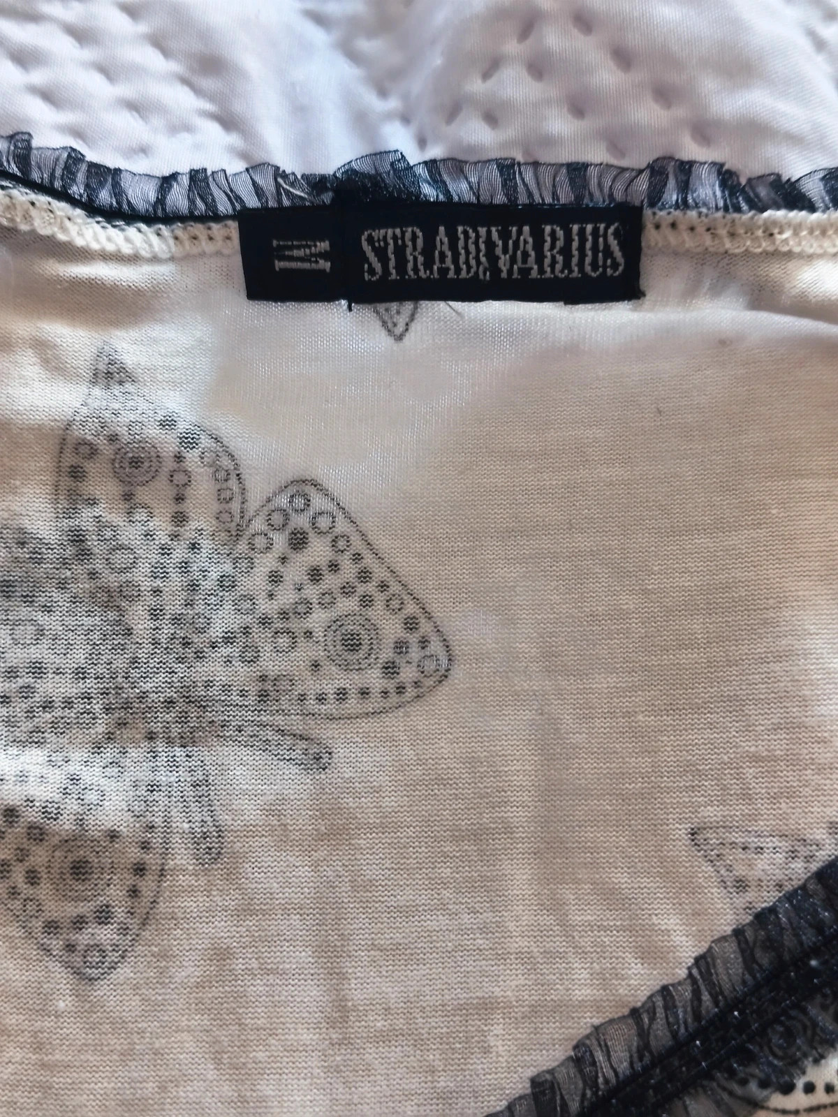 Vestido mariposas Stradivarius 3