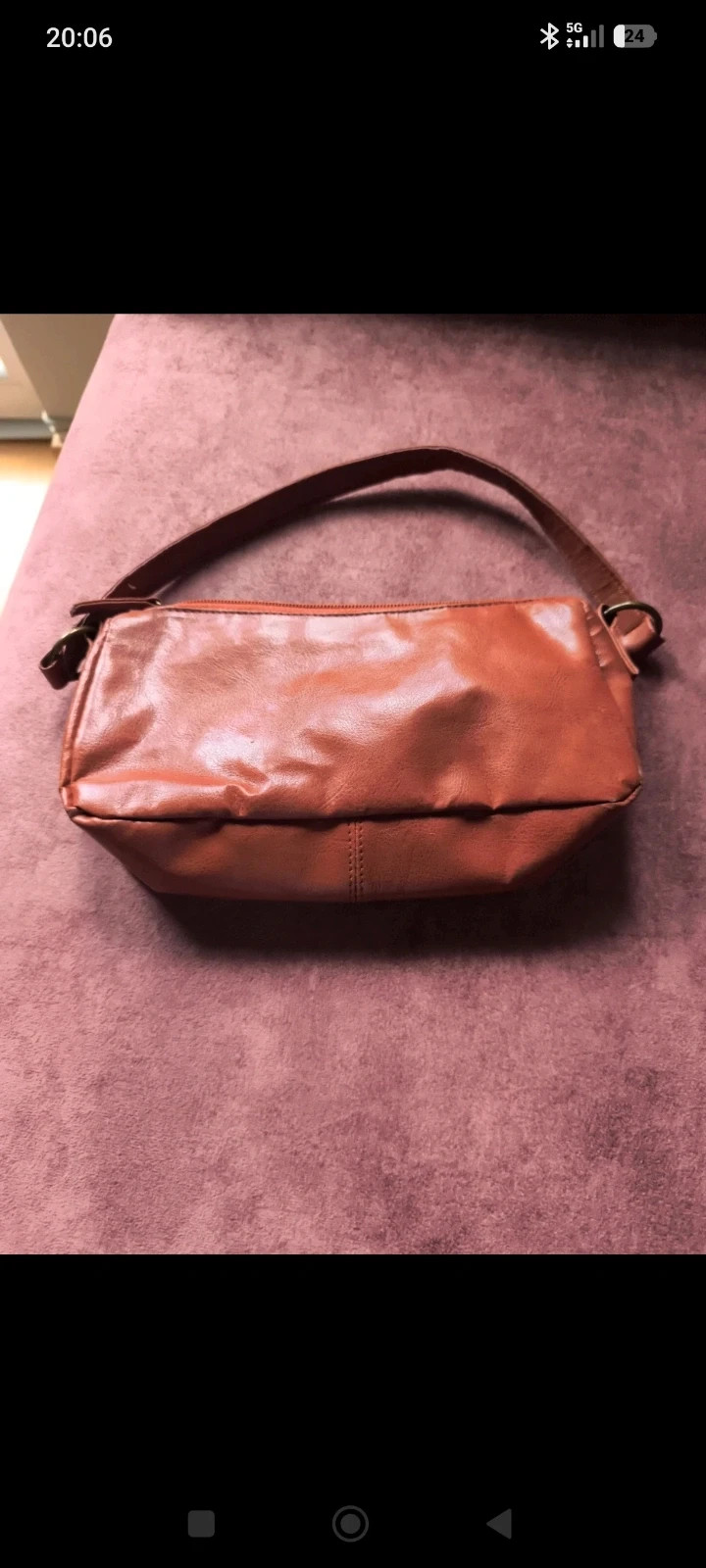 Bolso pequeño Bershka 1